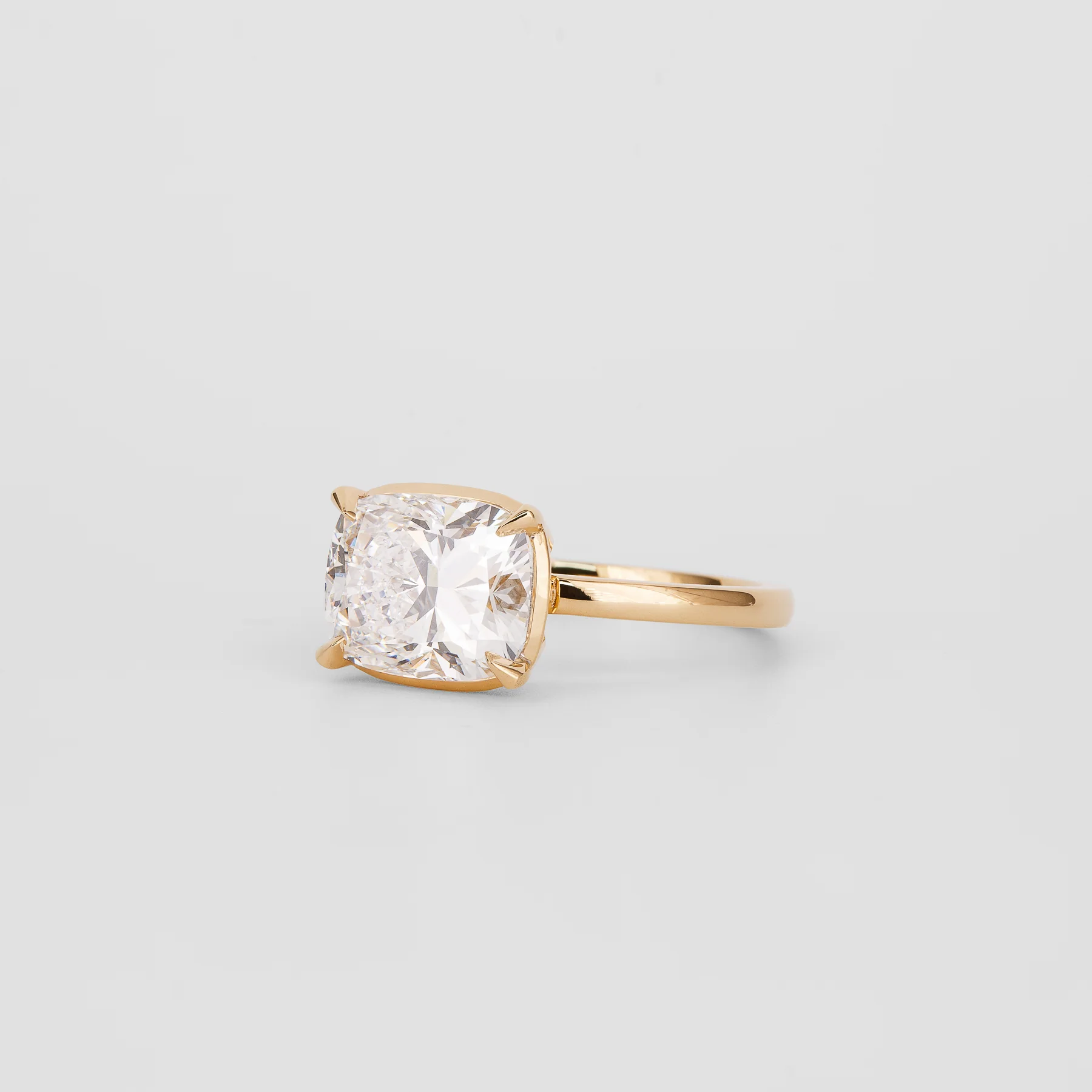 Aaren 2.92ct Cushion Cut Lab-Grown Diamond East-West Solitaire in 18ct Yellow Gold - Image 3