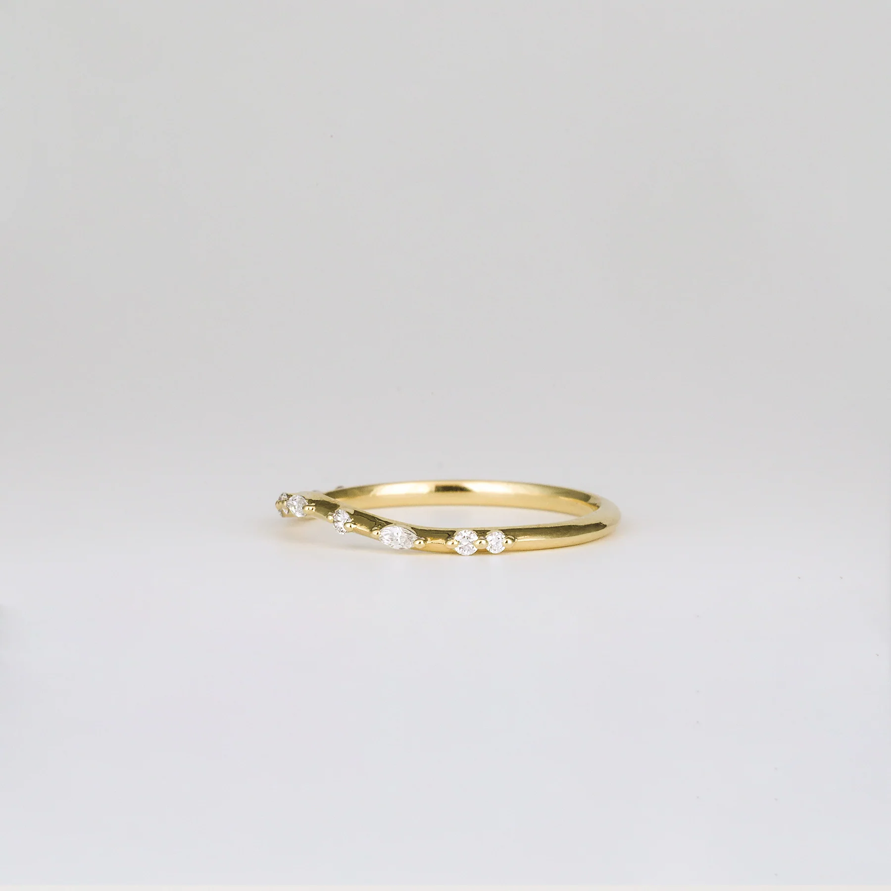 Amelie Curved Diamond Wedding Band | Round & Marquise Cut - Image 3