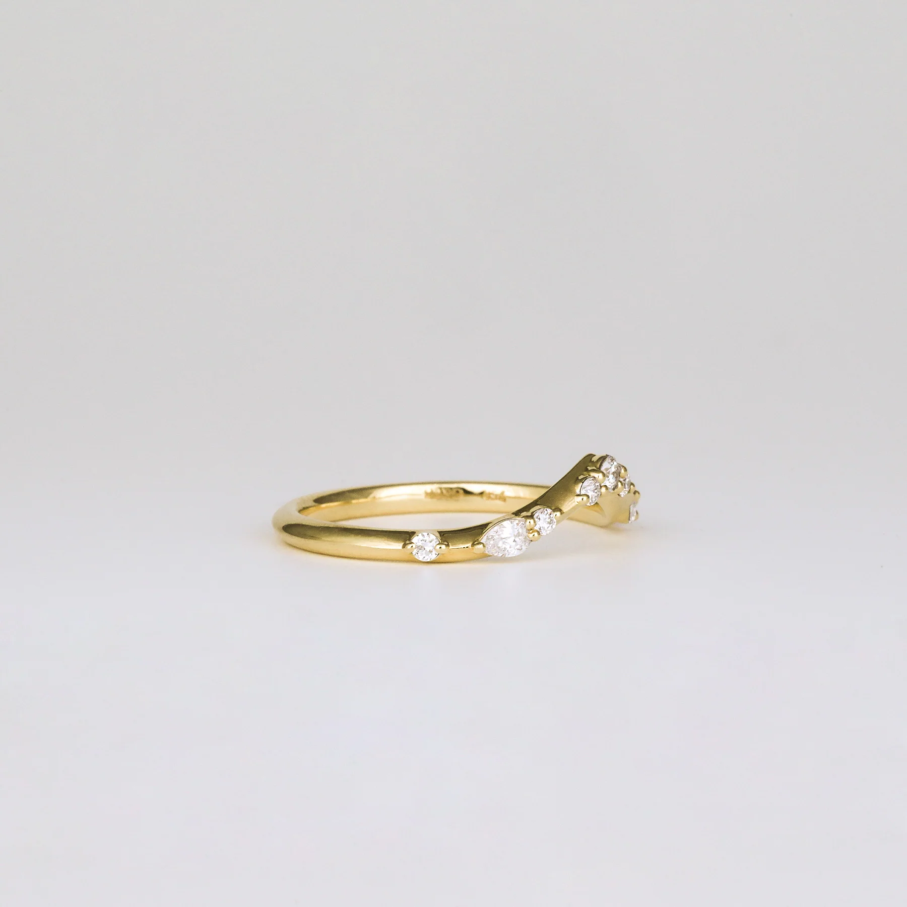 Amelie V-Shaped 1.8mm Diamond Wedding Band | Round & Pear Cut - Image 3
