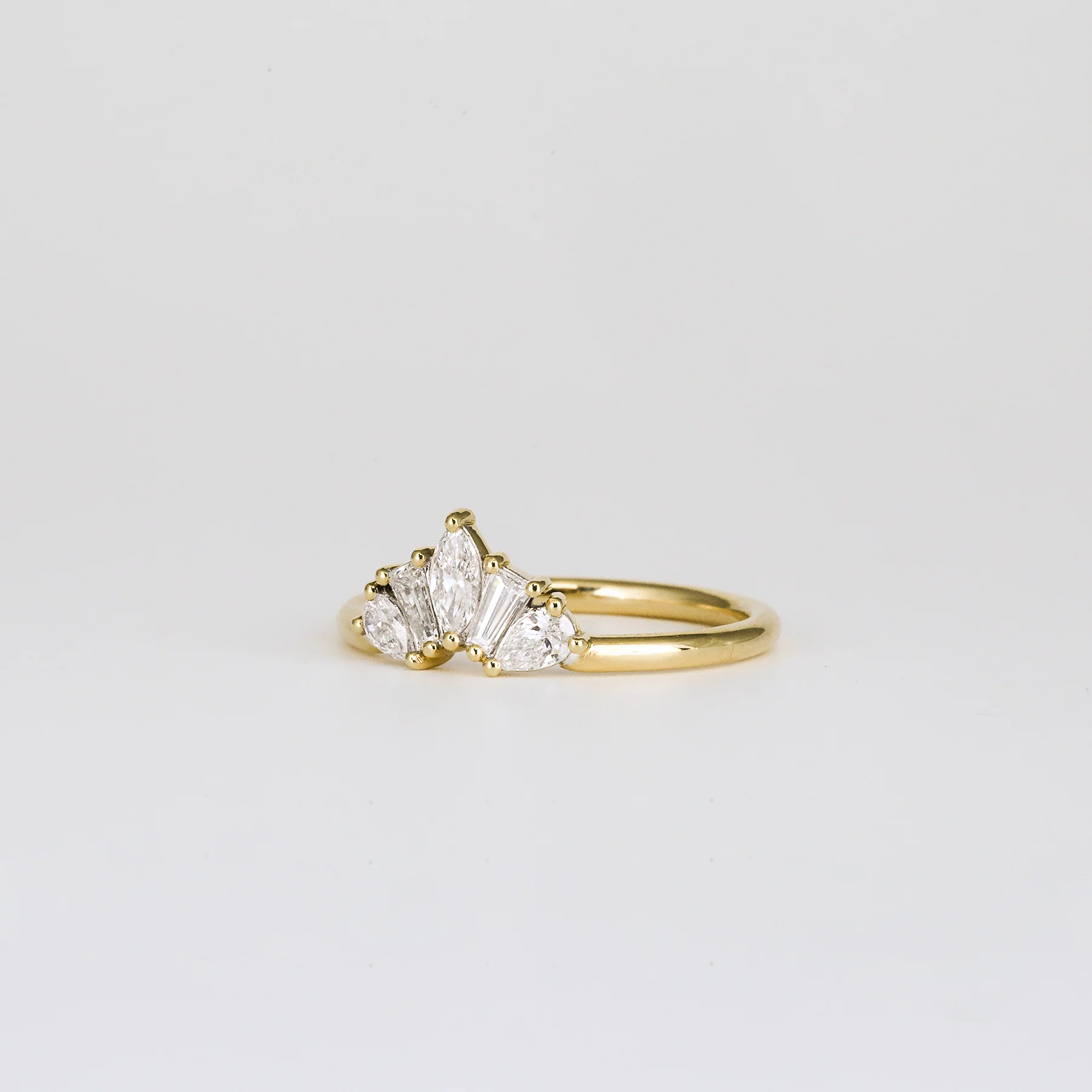 Crown - Image 4