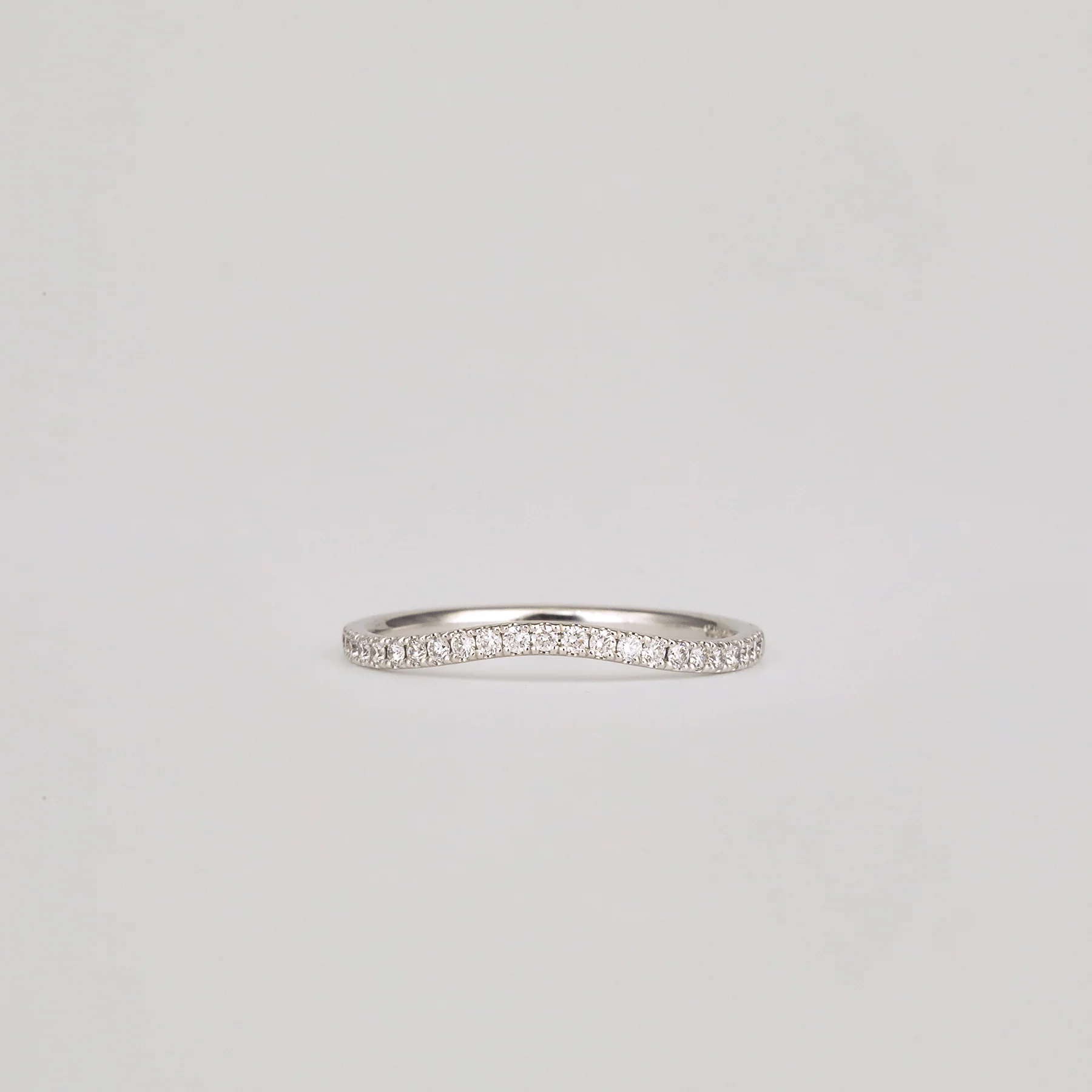 Dot Diamond Curved 0.21ct - Image 3