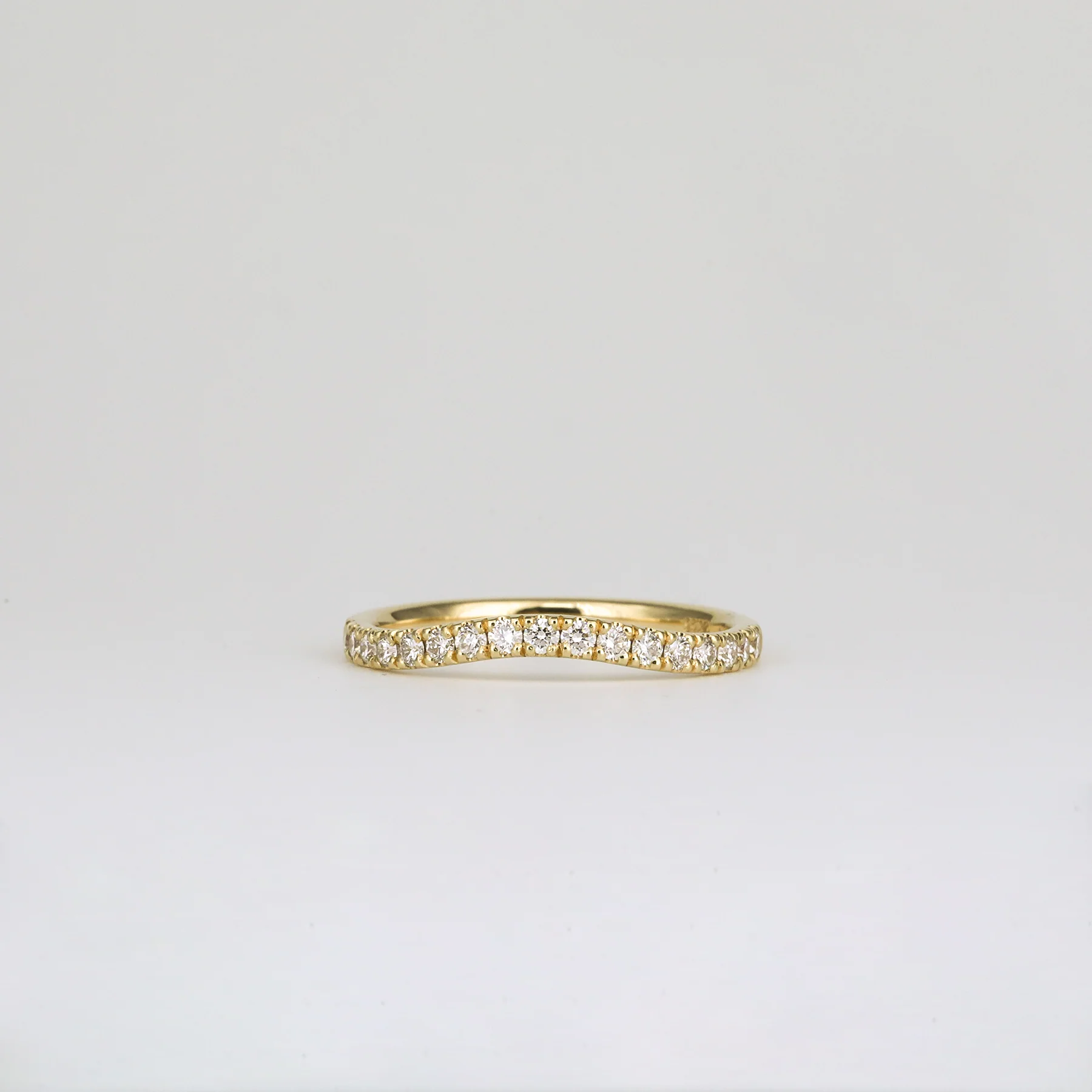 Dot Diamond Curved 0.33ct