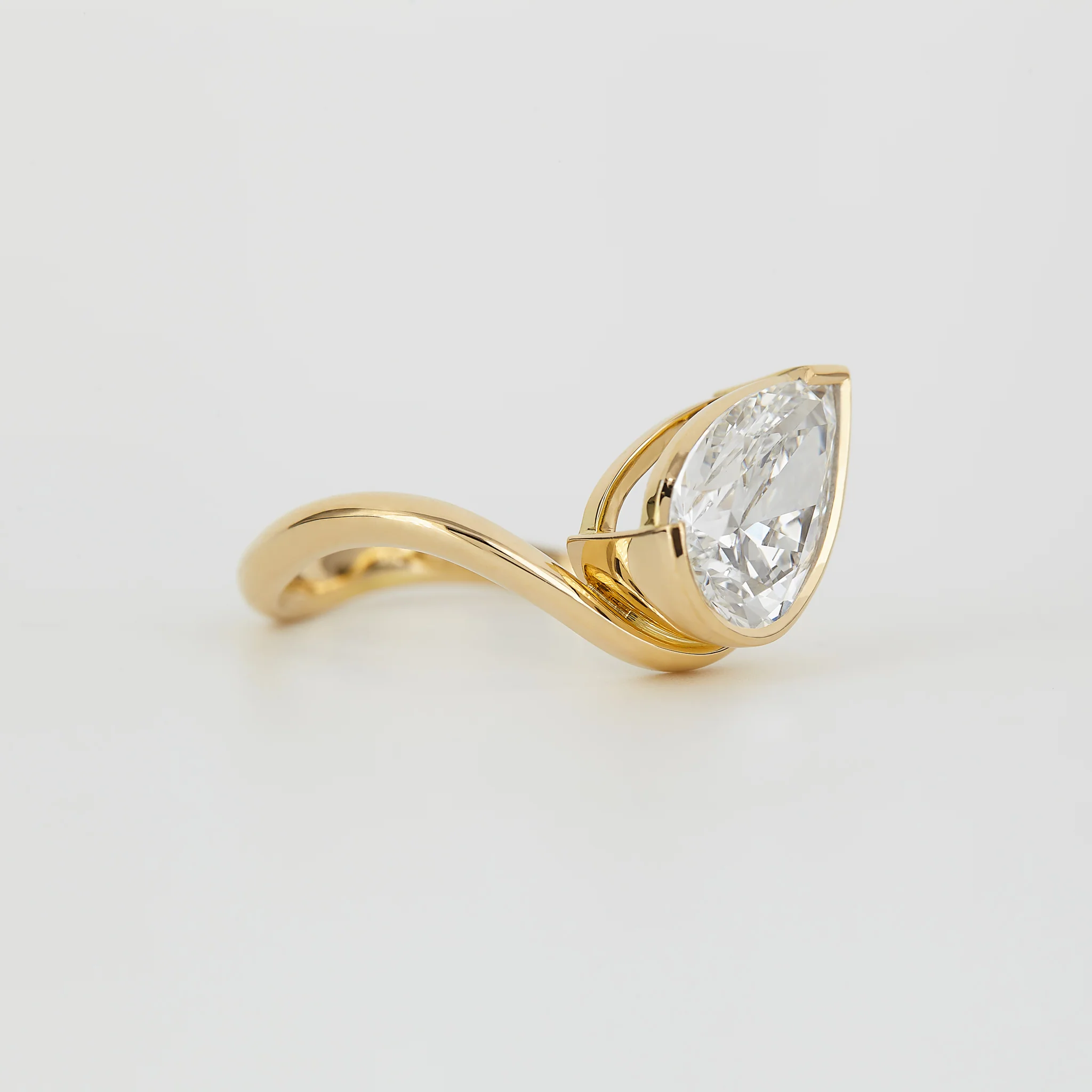 Laraine Pear 2.03ct - Image 3