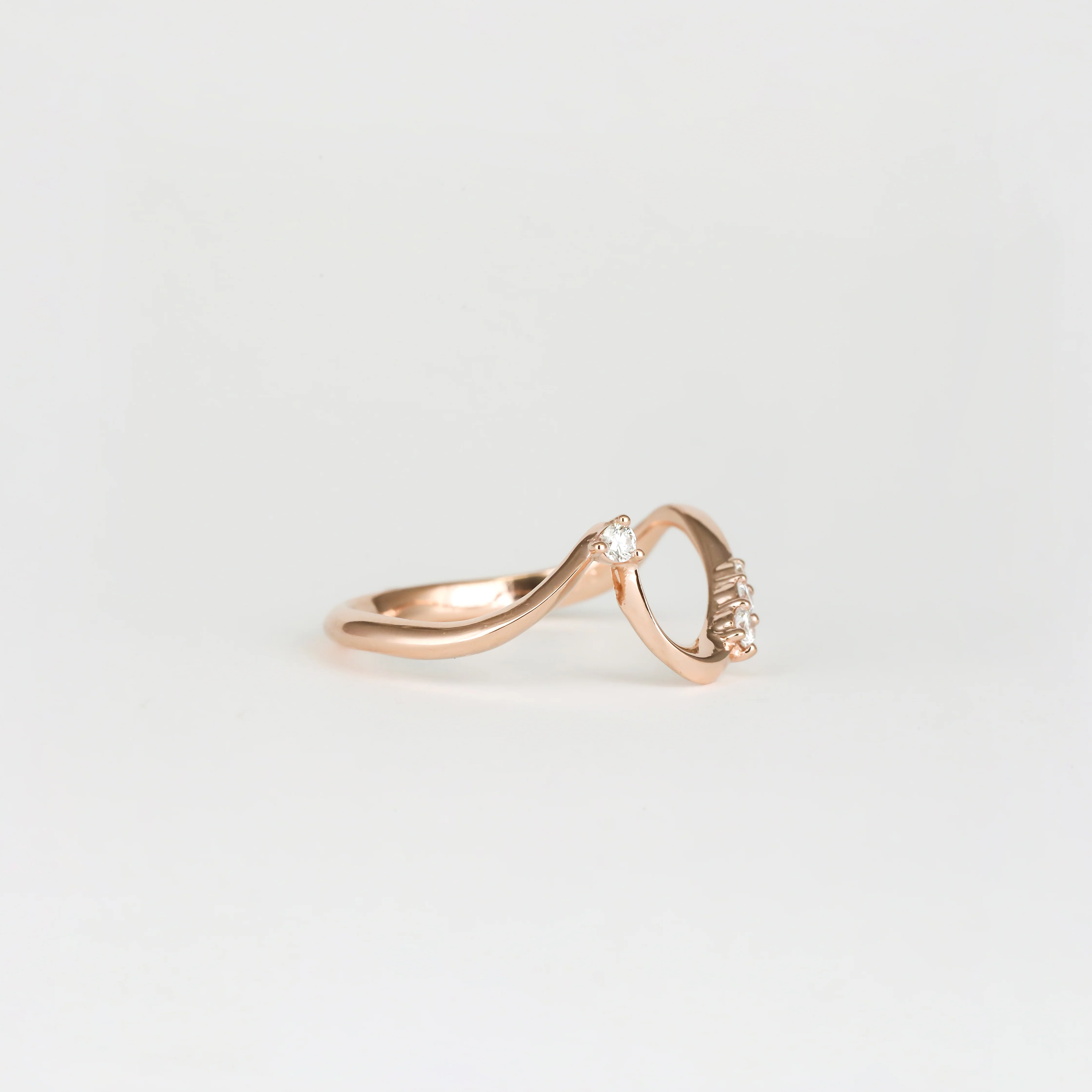 Maeva Oval Band - Image 9