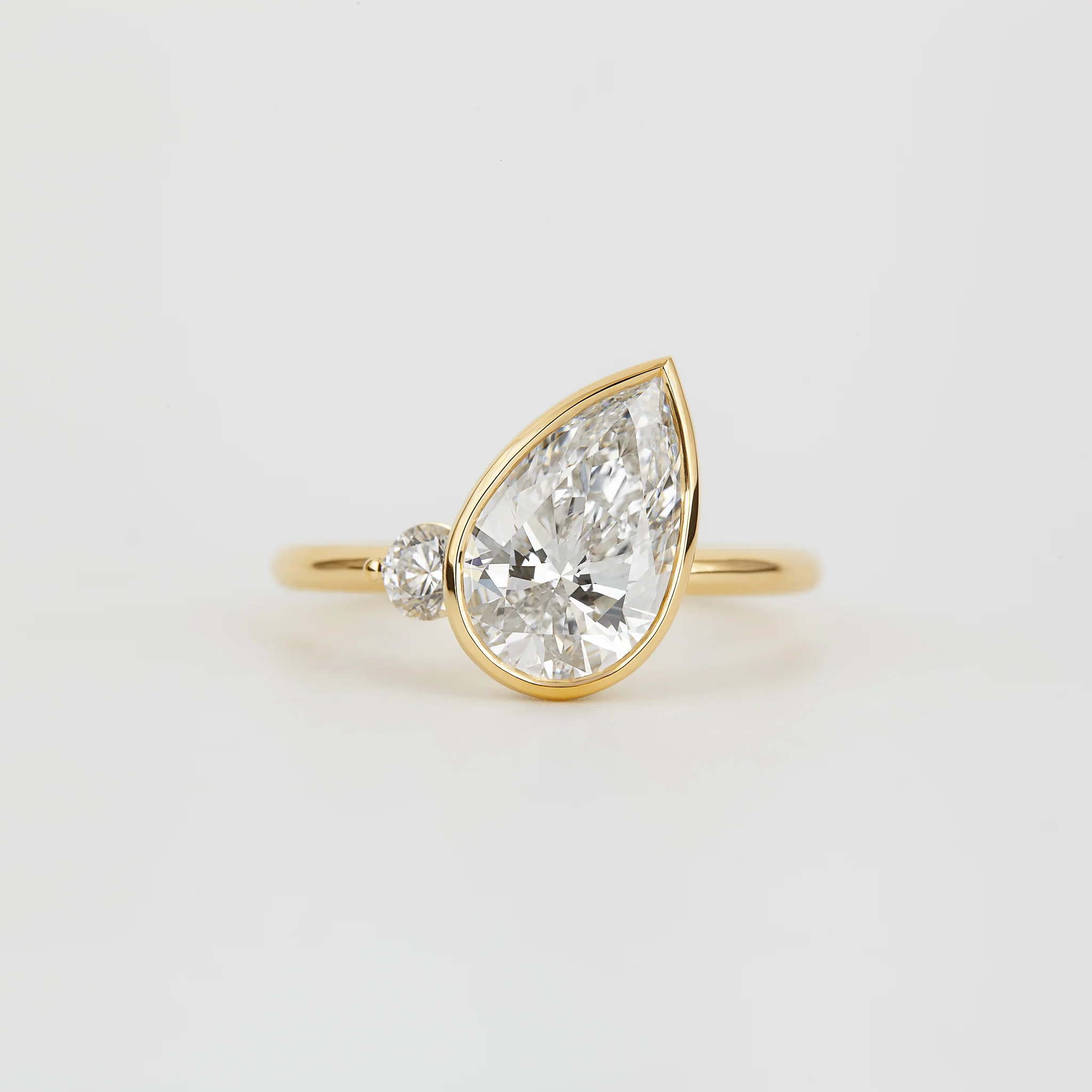 Mali Pear 2.1ct